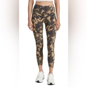 Varley Let's Go High 25" Legging in Flaxen Tie Dye Leggings size Medium